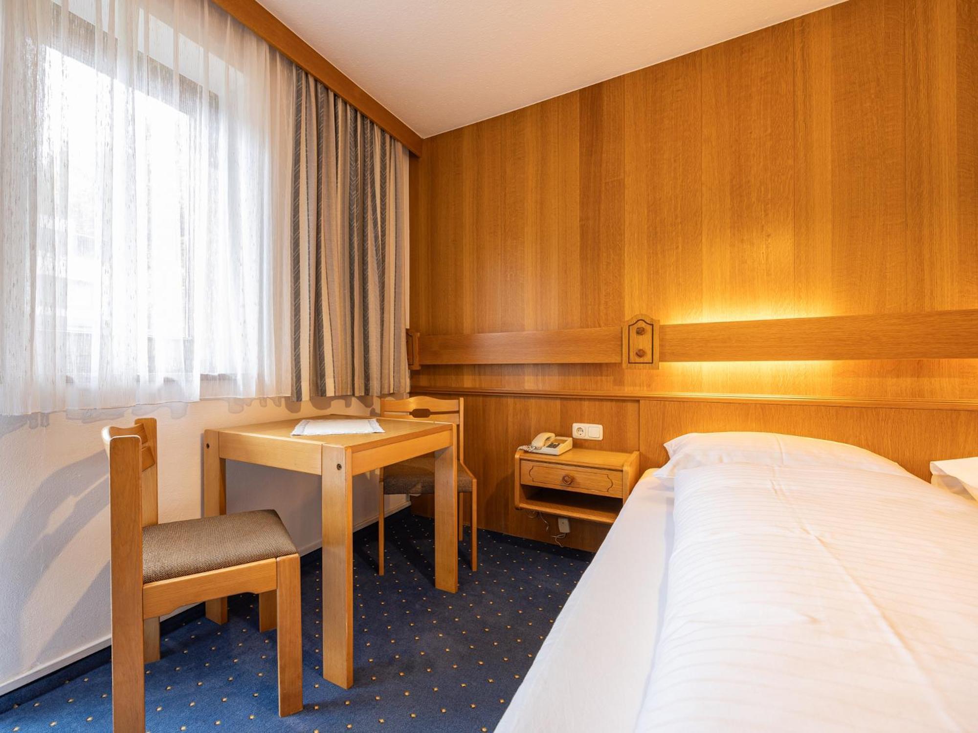 Pension Haus Riedlsperger Saalbach-Hinterglemm Buitenkant foto