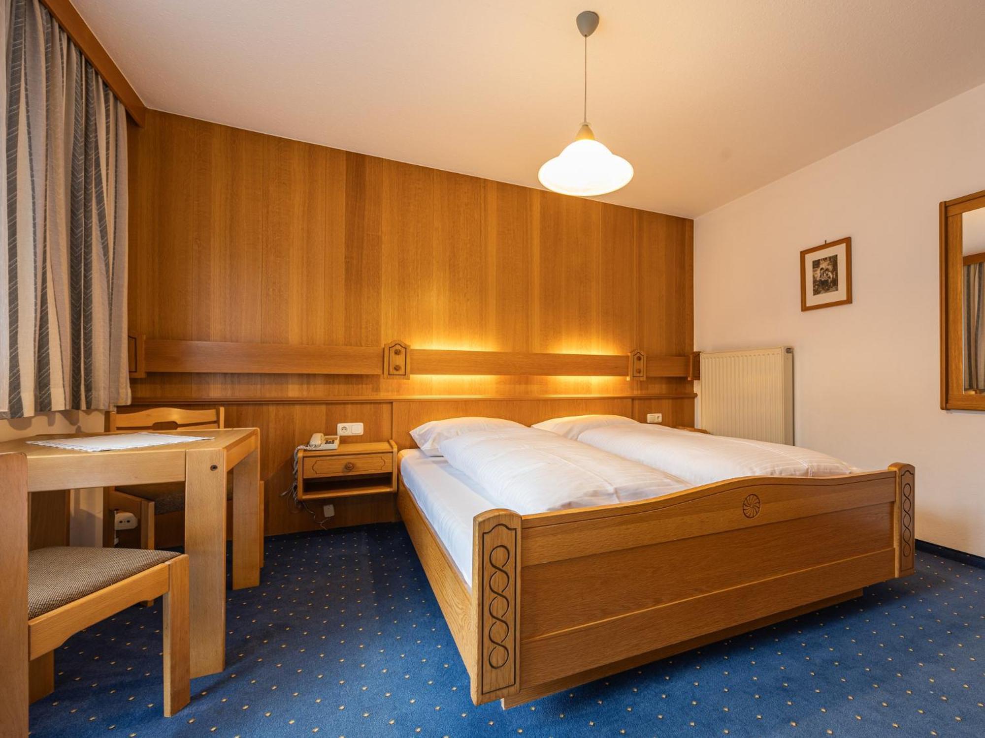 Pension Haus Riedlsperger Saalbach-Hinterglemm Buitenkant foto