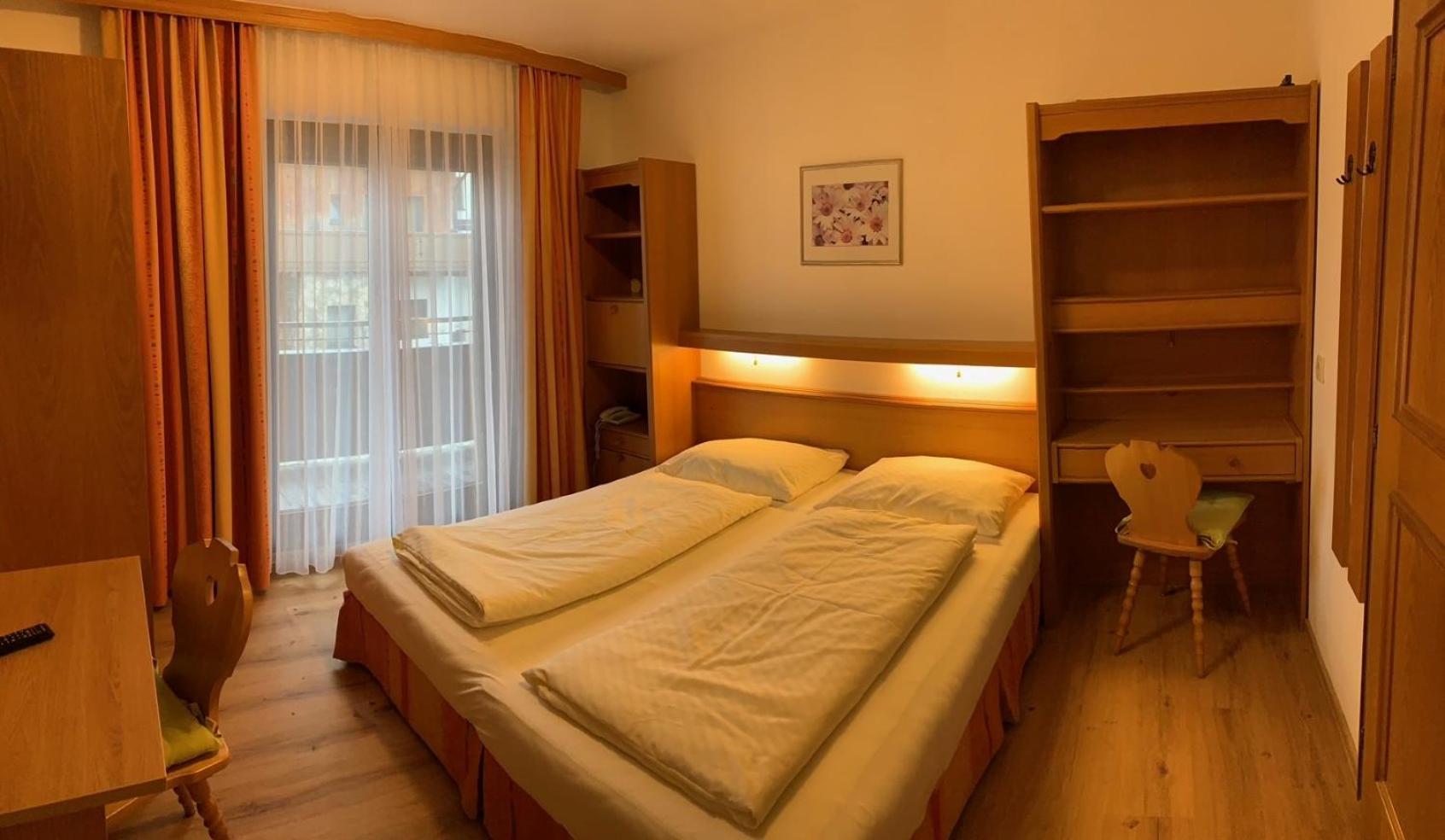 Pension Haus Riedlsperger Saalbach-Hinterglemm Buitenkant foto