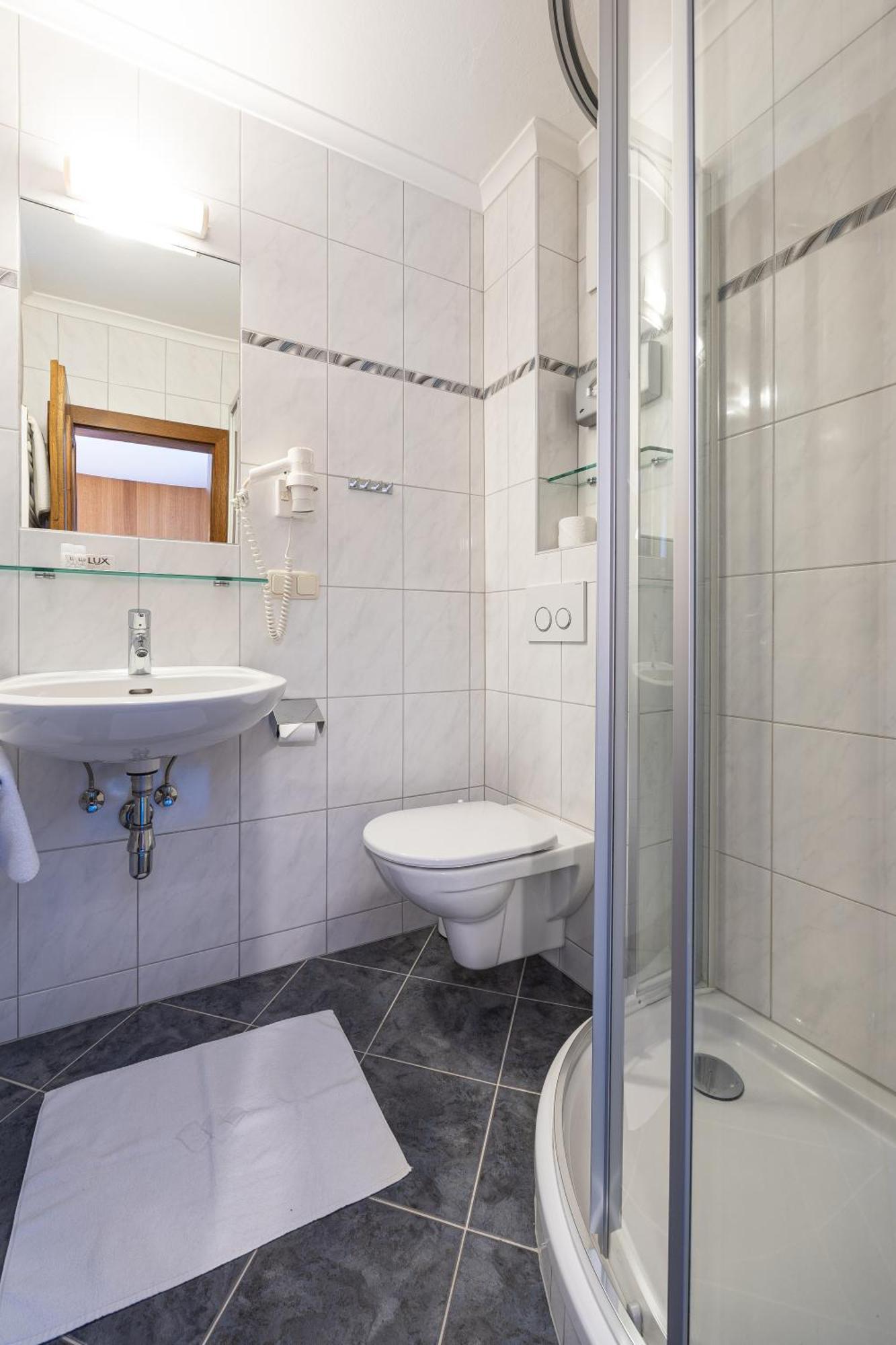 Pension Haus Riedlsperger Saalbach-Hinterglemm Buitenkant foto