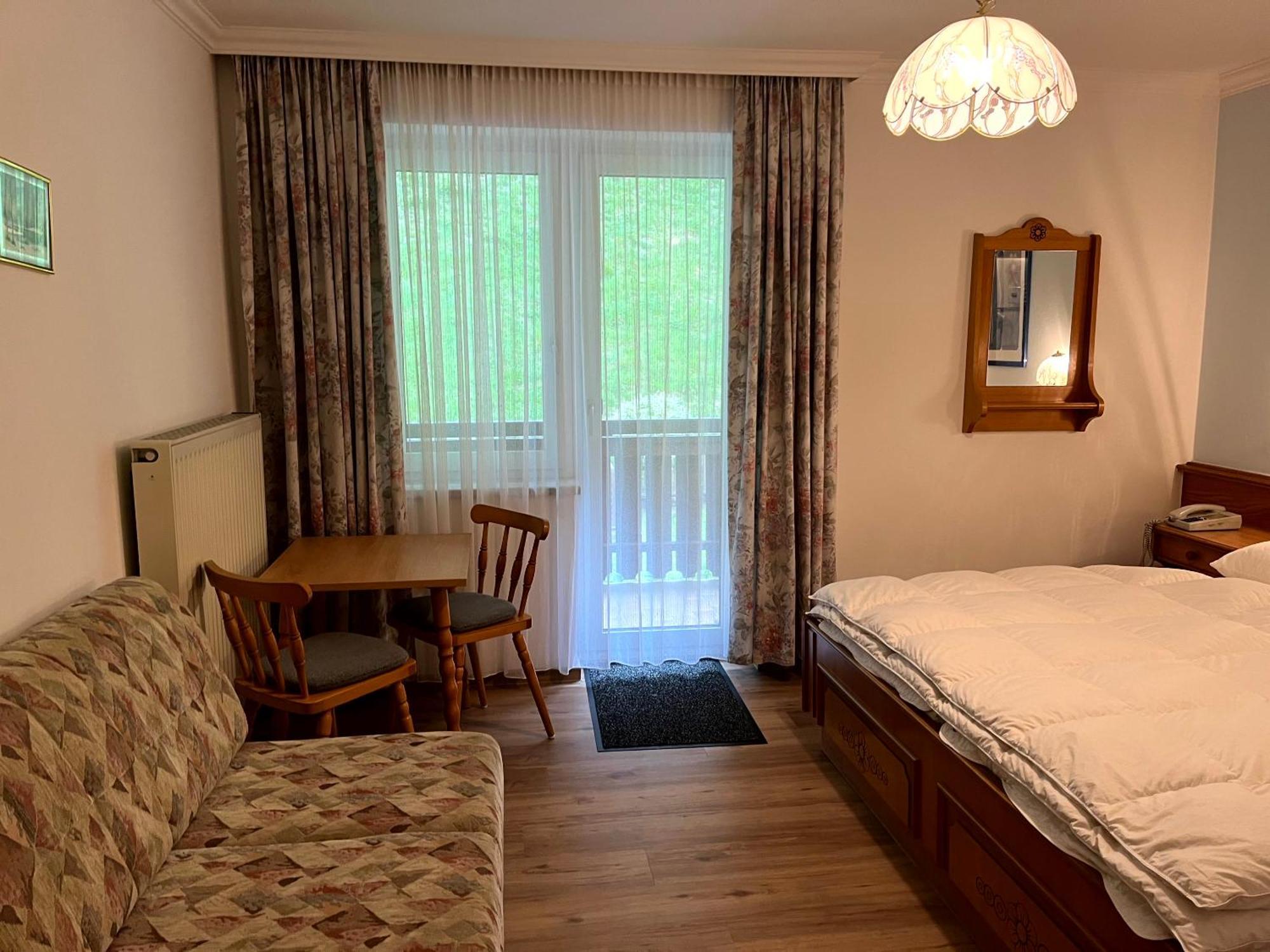 Pension Haus Riedlsperger Saalbach-Hinterglemm Buitenkant foto